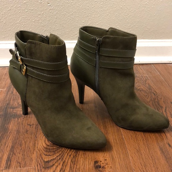 Rouge Helium Shoes - Rouge Helium Green Booties